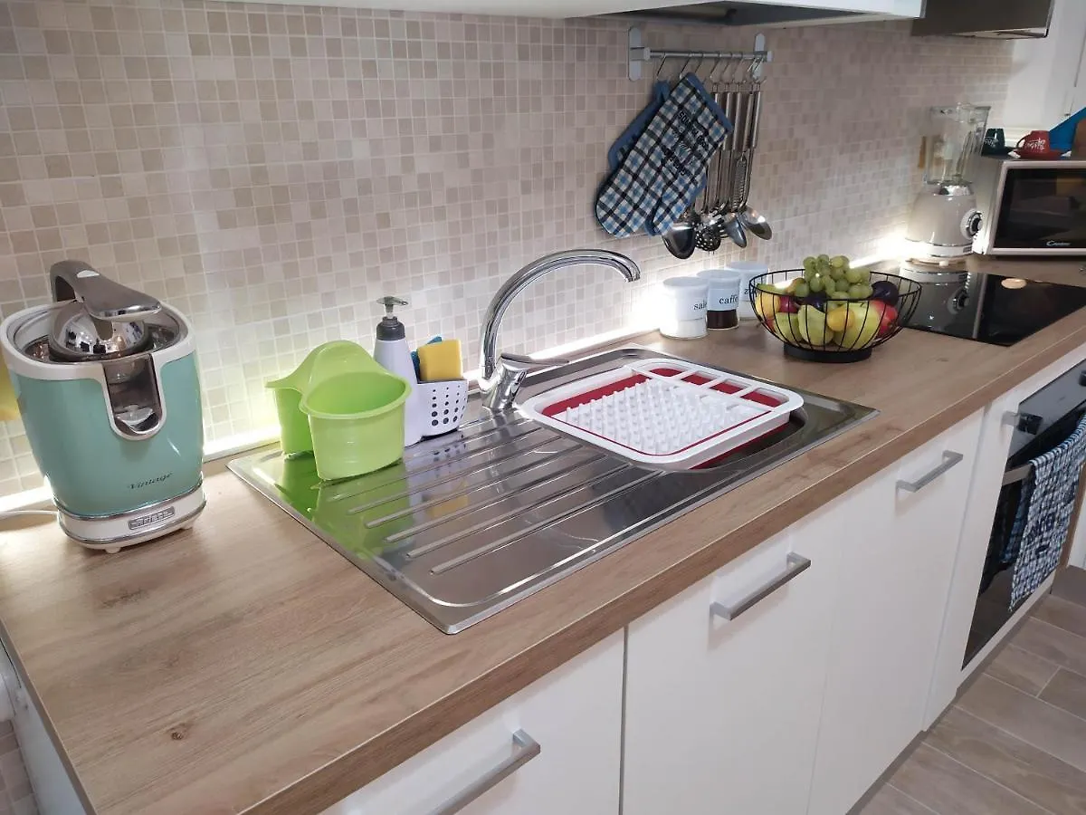 San Siro Dream Home -Apartment With Garage-Milano 0*, Milano